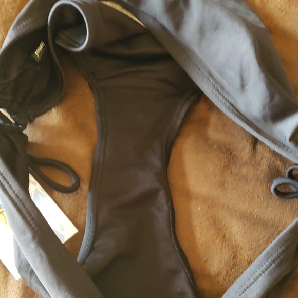 New Hawaiian 2 piece bathing suit - NWT - Picture 3 of 7